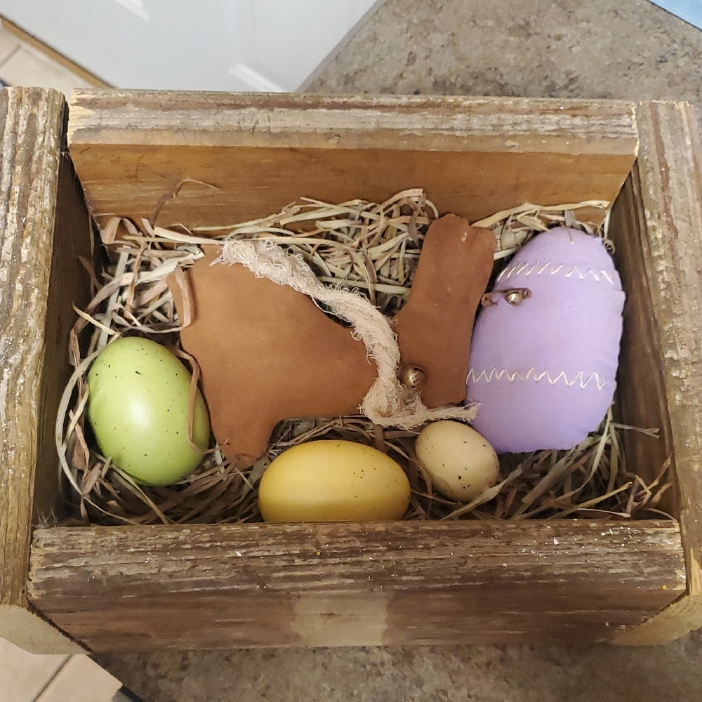 Primitive Easter Egg and Bunny Decor Set